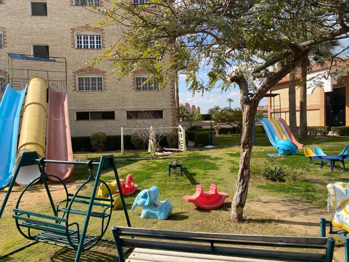 Tolip Inn Resort Fāʼid Екстериор снимка